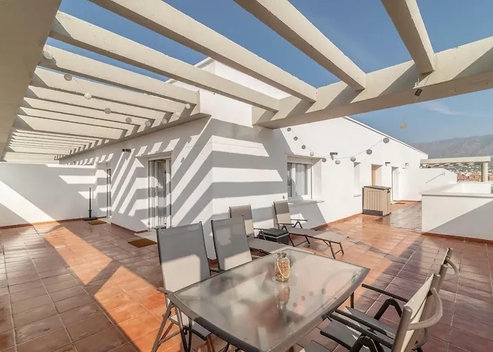 Recently Decorated 2bdr Penthouse In Fuengirola