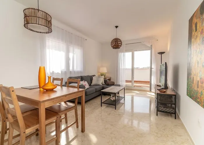 Recently Decorated 2bdr Penthouse In