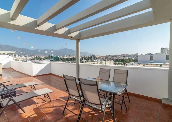 Recently Decorated 2bdr Penthouse In Fuengirola
