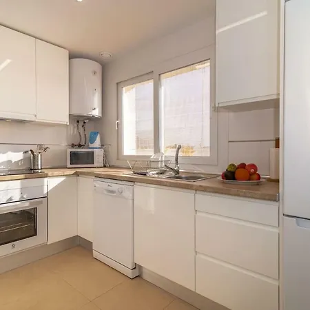 Recently Decorated 2bdr Penthouse In Apartment Fuengirola