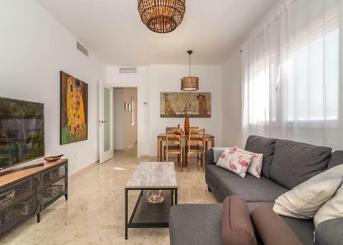 Recently Decorated 2bdr Penthouse In Appartamento Fuengirola